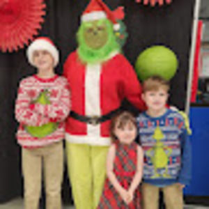 Meet your Posher, Debbie